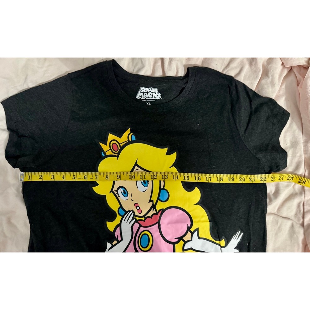 Nintendo‎ Super Mario large print Princess Peach dark gray tshirt size XL - Picture 4 of 4